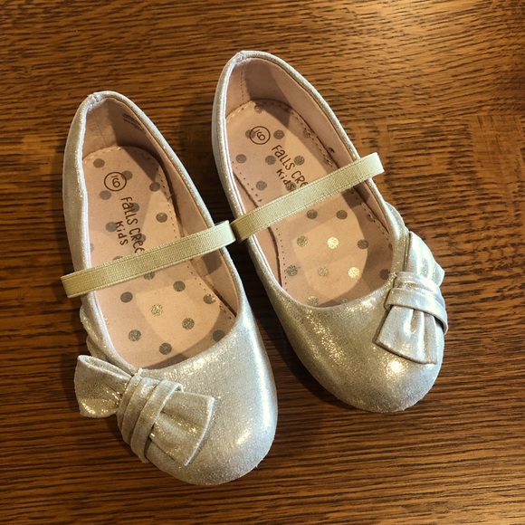 Falls Creek Kids Ballet Flats - Picture 1 of 4